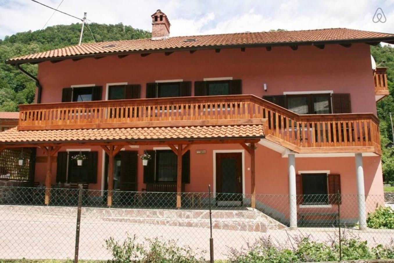 House Maharac With 3 Apartments Till 18 Persons Kamno Exterior foto